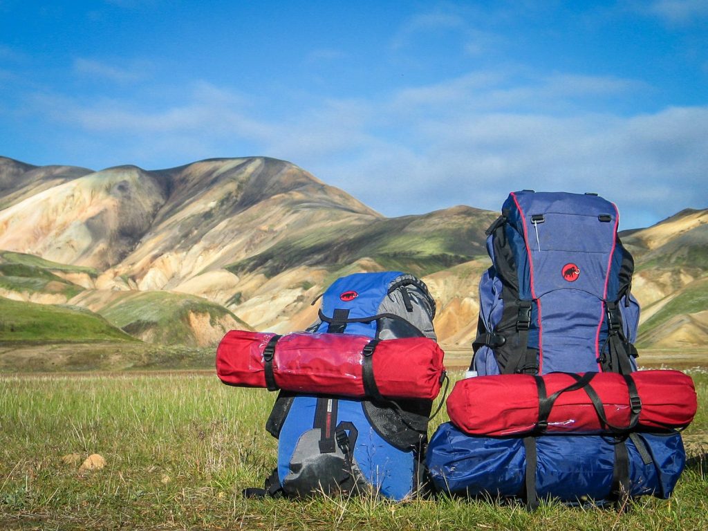 pack light