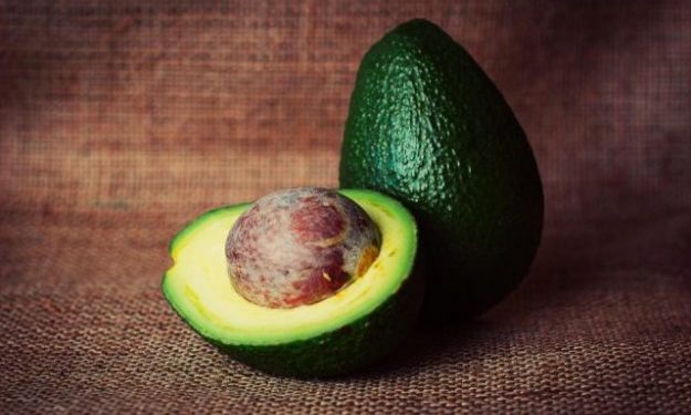 avocado weight loss fruits