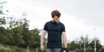 How long does it take to build noticeable muscle