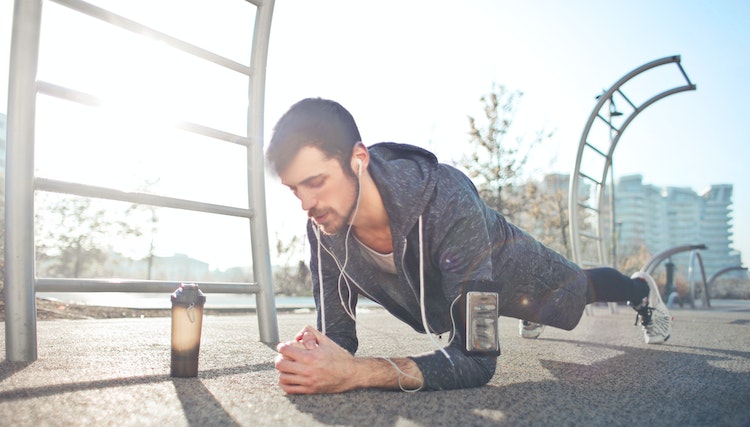 Can You Build Muscle With Home Workouts 6 planks | Matey Lifestyle