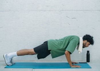 Can You Do Pushups After Eating