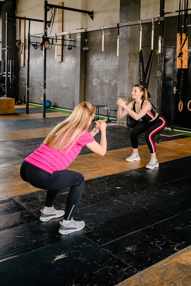 advanced bodyweight squat technique 2 | Matey Lifestyle