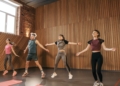 How many jumping jacks to burn 100 calories per day