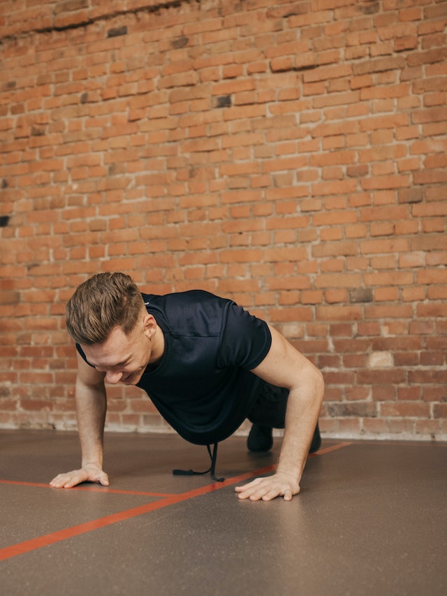 7 Bodyweight Exercises For An Effective Full Body Workout